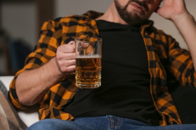 Пивной алкоголизм в Нижней Салде